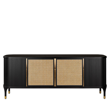 La credenza Joyce è proposta con ante centrali con inserto in paglia di Vienna, capace di esaltare le linee eleganti di questo particolare mobile contenitore.