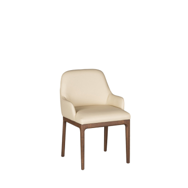 Poltroncina con struttura in legno di frassino tornito e imbottitura.